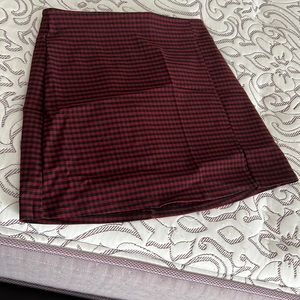 Altar’d State skirt w/slit on side size Large new with tags